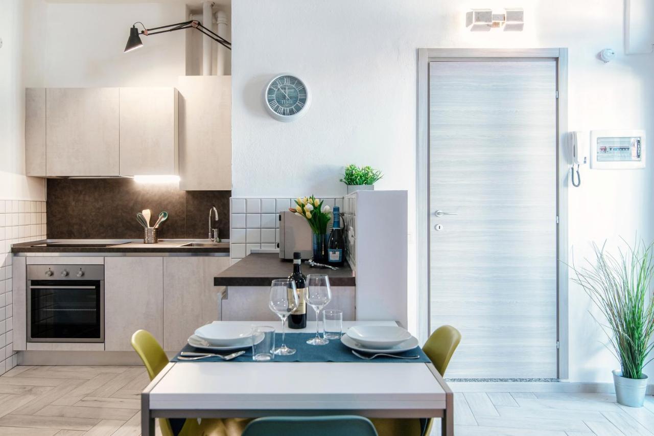 Barbablue Flat - The House Of Travelers Apartman Como Kültér fotó