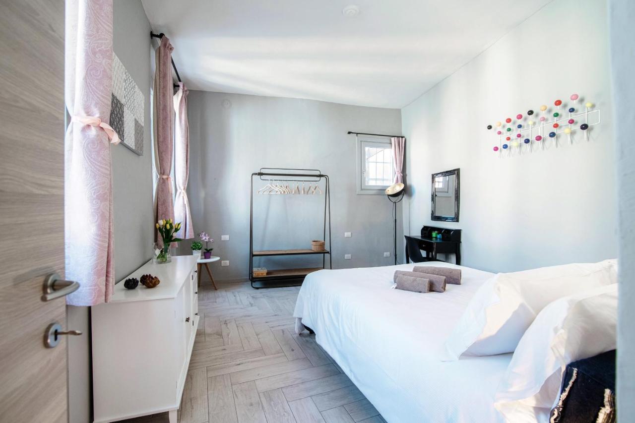 Barbablue Flat - The House Of Travelers Apartman Como Kültér fotó